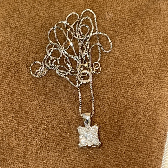 Solid 14K White Gold Designer Endless Diamond Natural Pendant Chain Necklace - Picture 8 of 17